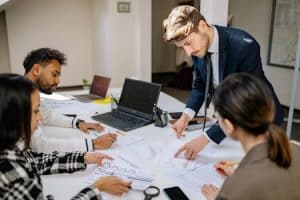 Data Analytics Mastery: From Entry-Level to Executive