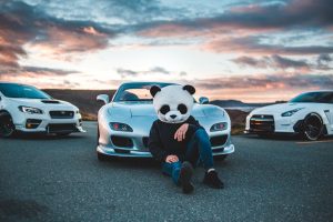 Connected Cars 2025: 5G and IoT Revolutionize Driving