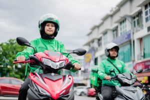 Lifelong Learning Subscriptions: Upskilling in the Gig Economy