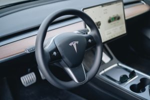 EV Affordability: Lower Loan Rates and Credit Access in 2025